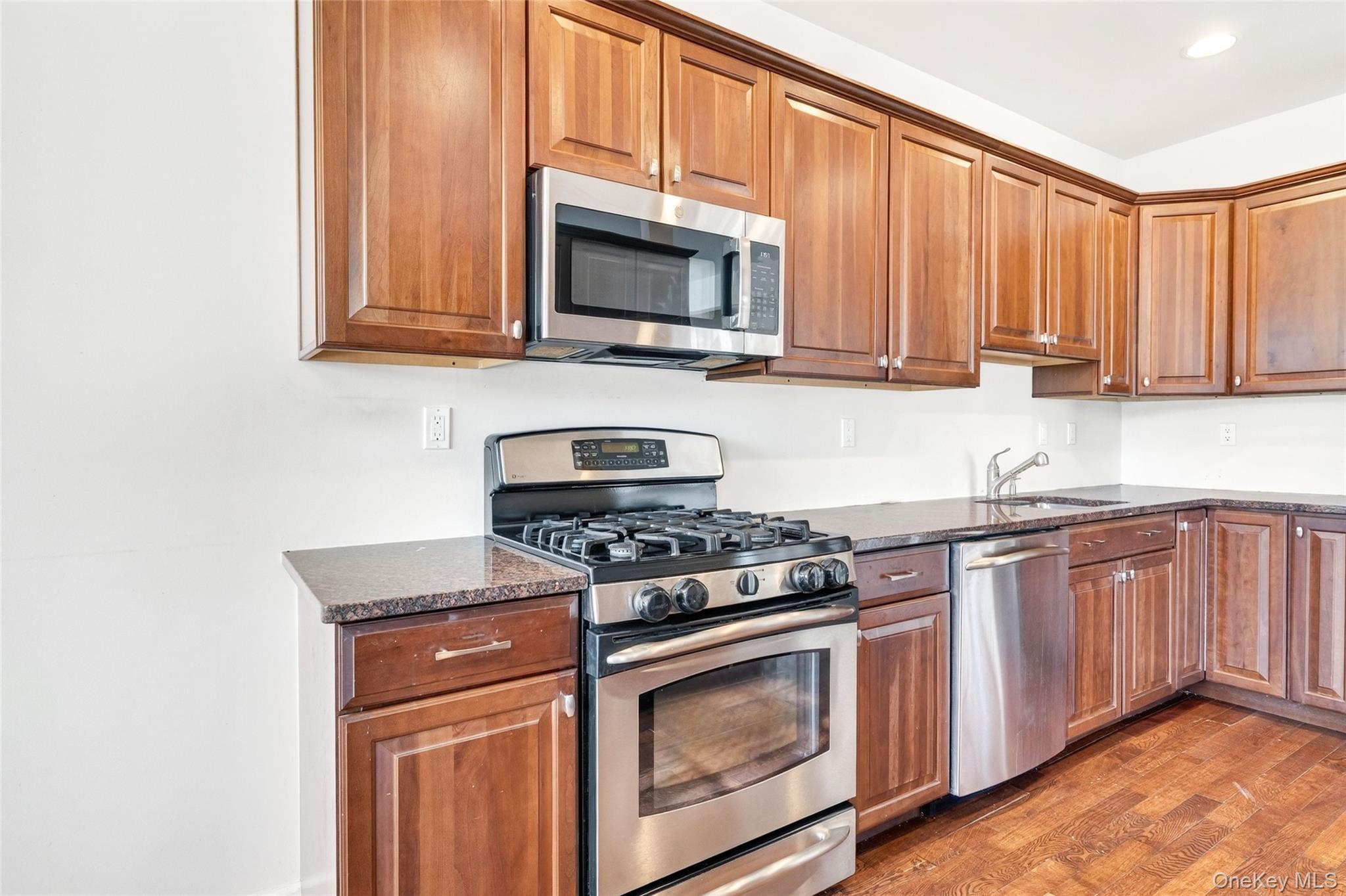 #17 photo, 9 Country Club Drive, Middletown , NY 10940