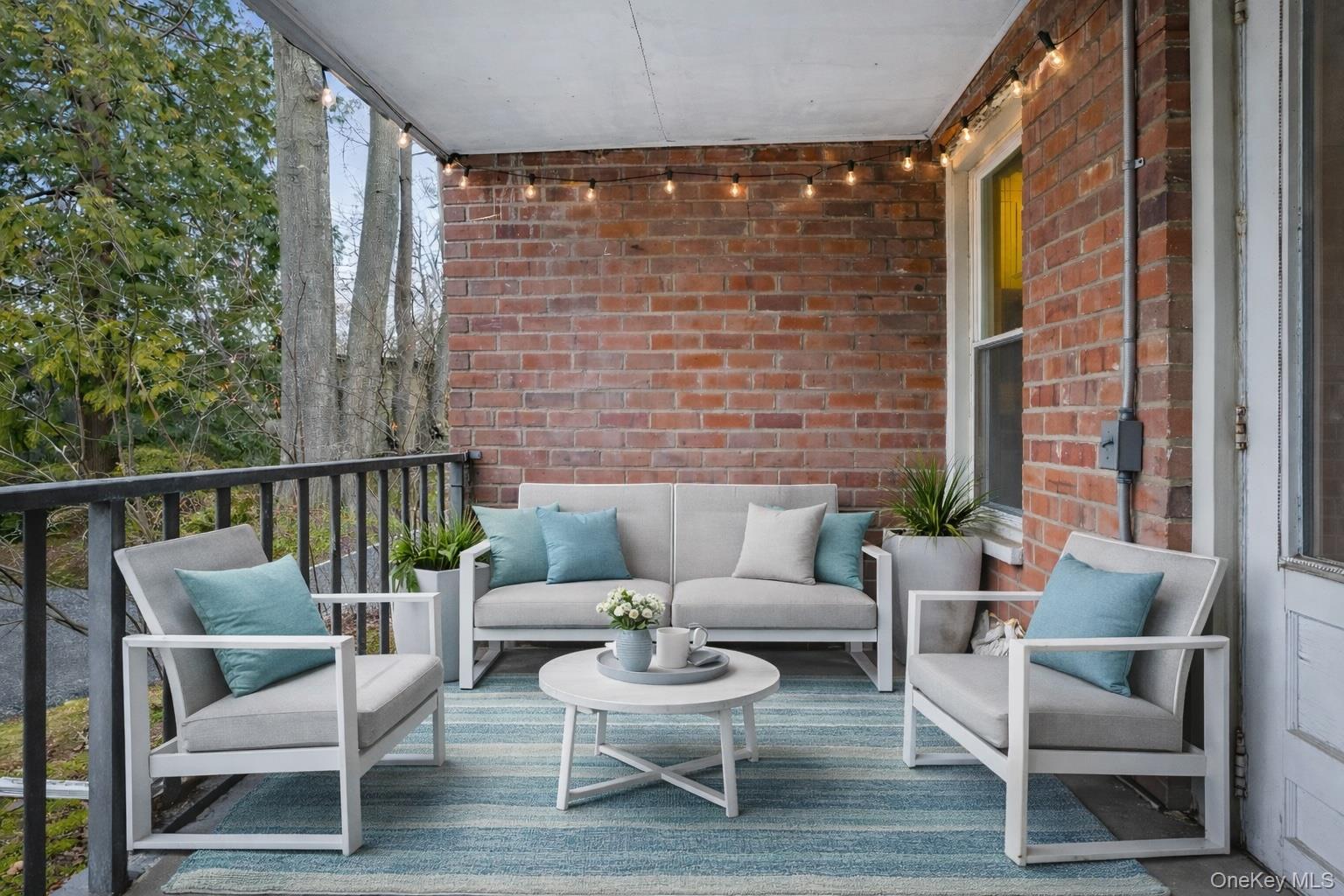 #4 photo, 118 Lawn Terrace Terrace, Mamaroneck , NY 10543