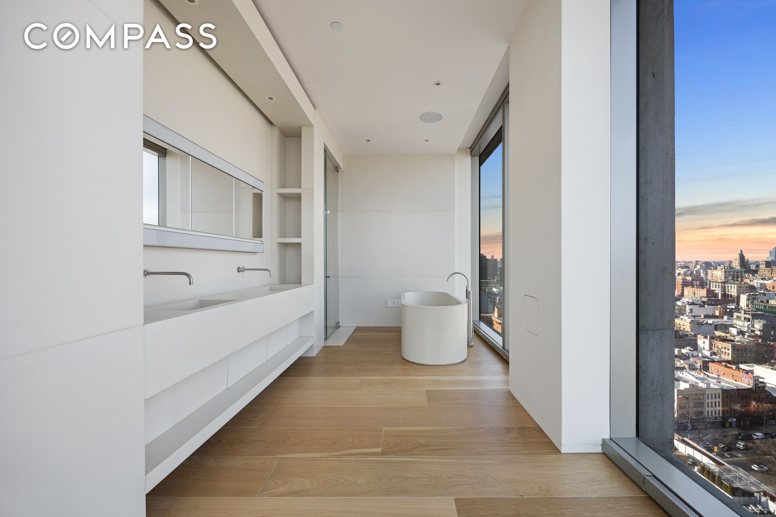 #17 photo, 215 Chrystie Street, Lower East Side , NY 10002