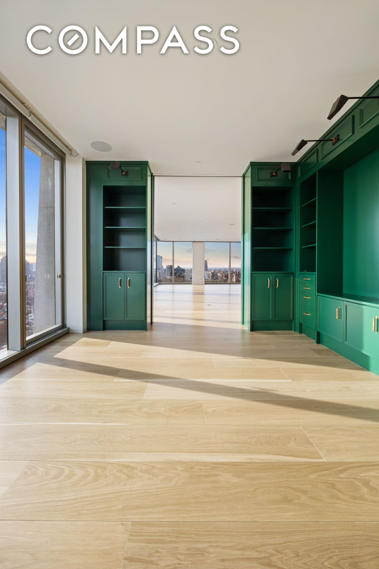 #20 photo, 215 Chrystie Street, Lower East Side , NY 10002