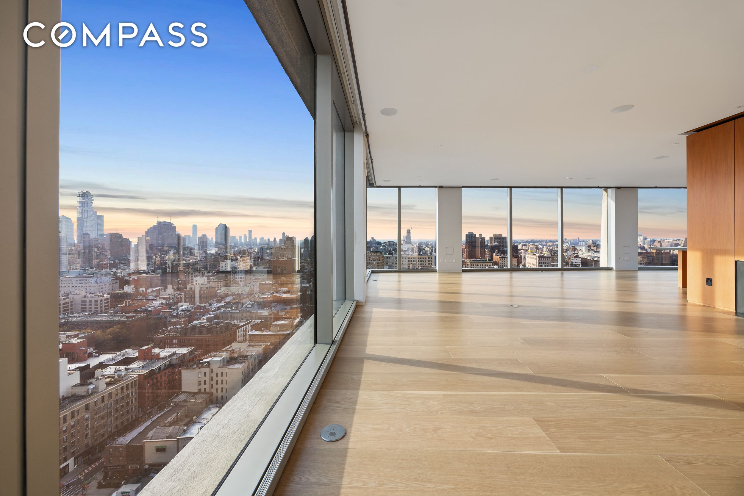 #5 photo, 215 Chrystie Street, Lower East Side , NY 10002