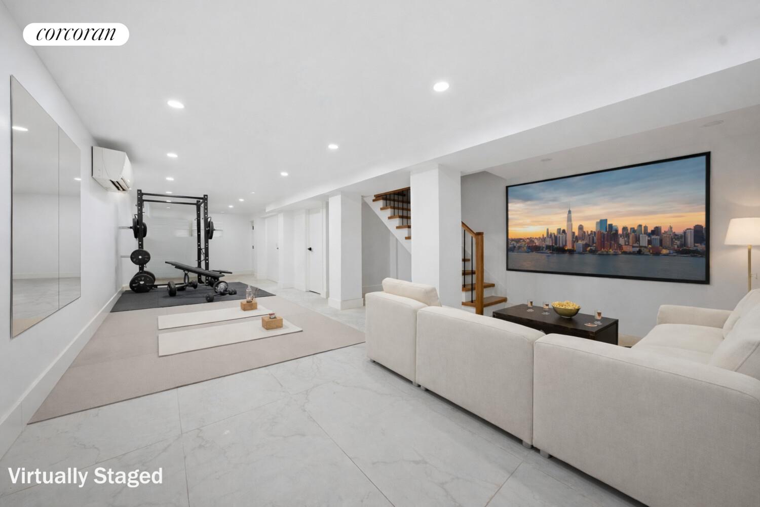 #10 photo, 587 MACON Street, Бруклин ‖ Stuyvesant Heights , NY 11233