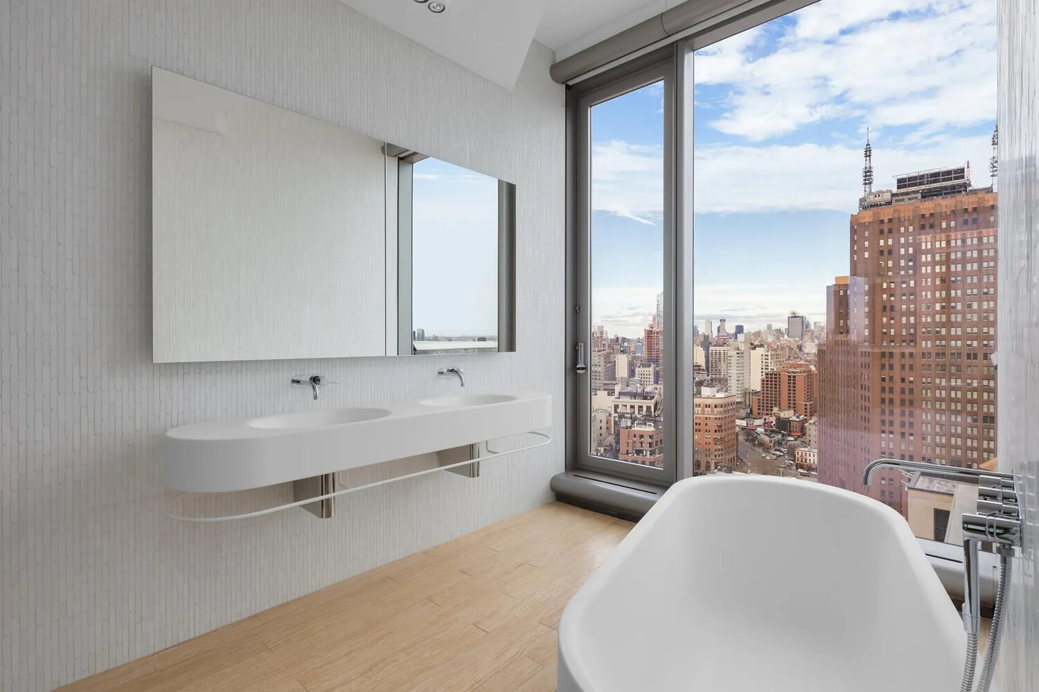 #5 photo, 56 LEONARD Street, מנהטן Tribeca , NY 10013