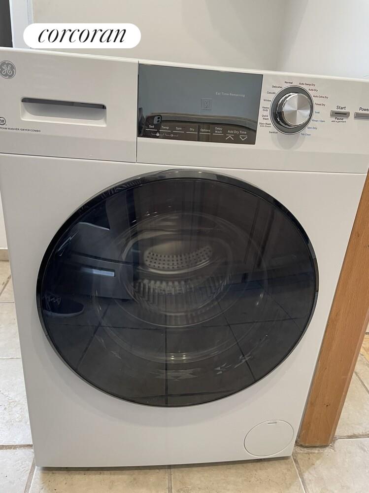 #8 photo, 260 BERRY Street, Бруклин ‖ Williamsburg , NY 11249