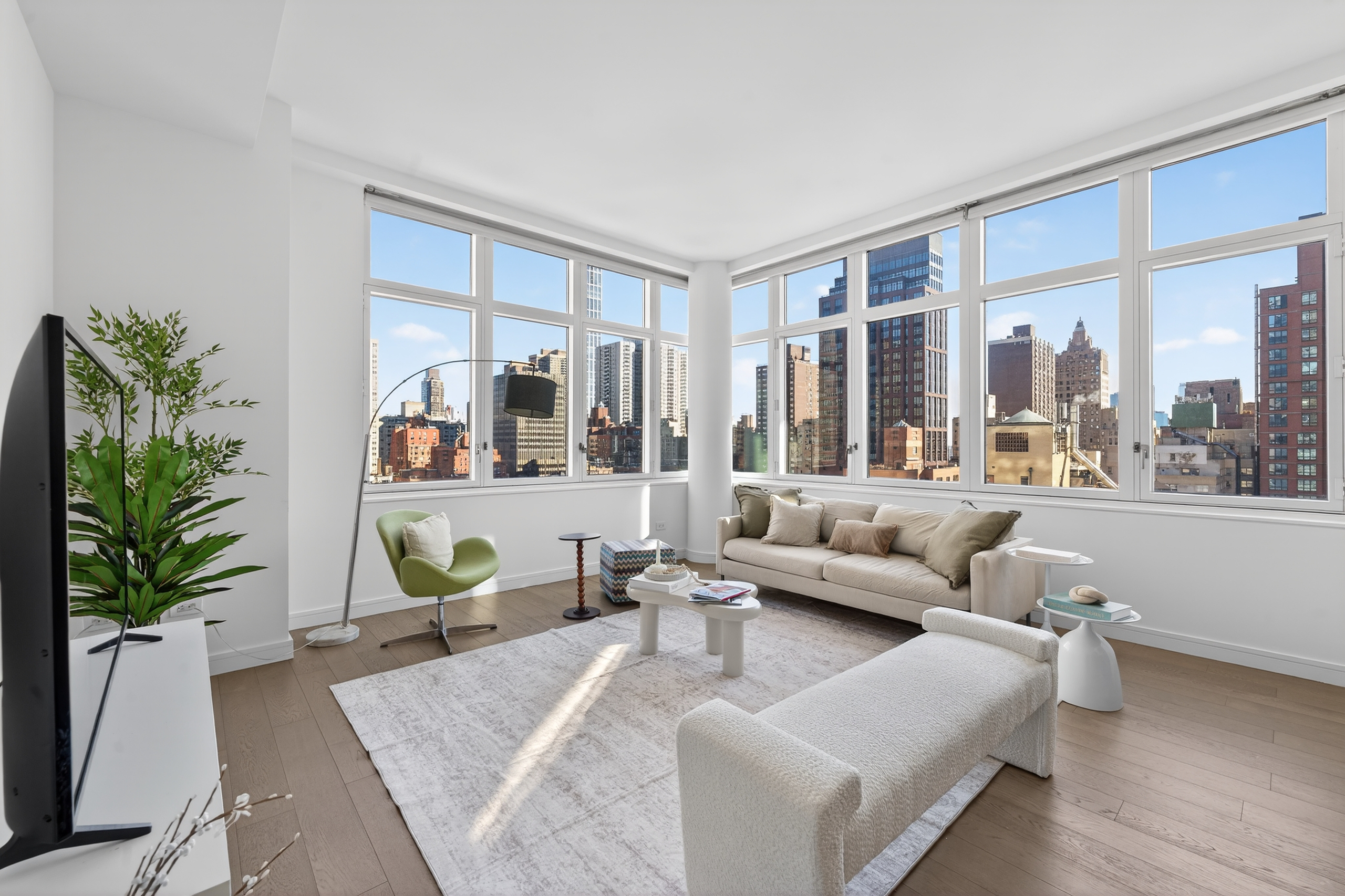 #3 photo, 305 E 51st Street, 曼哈頓 中城东区 Turtle Bay , NY 10007