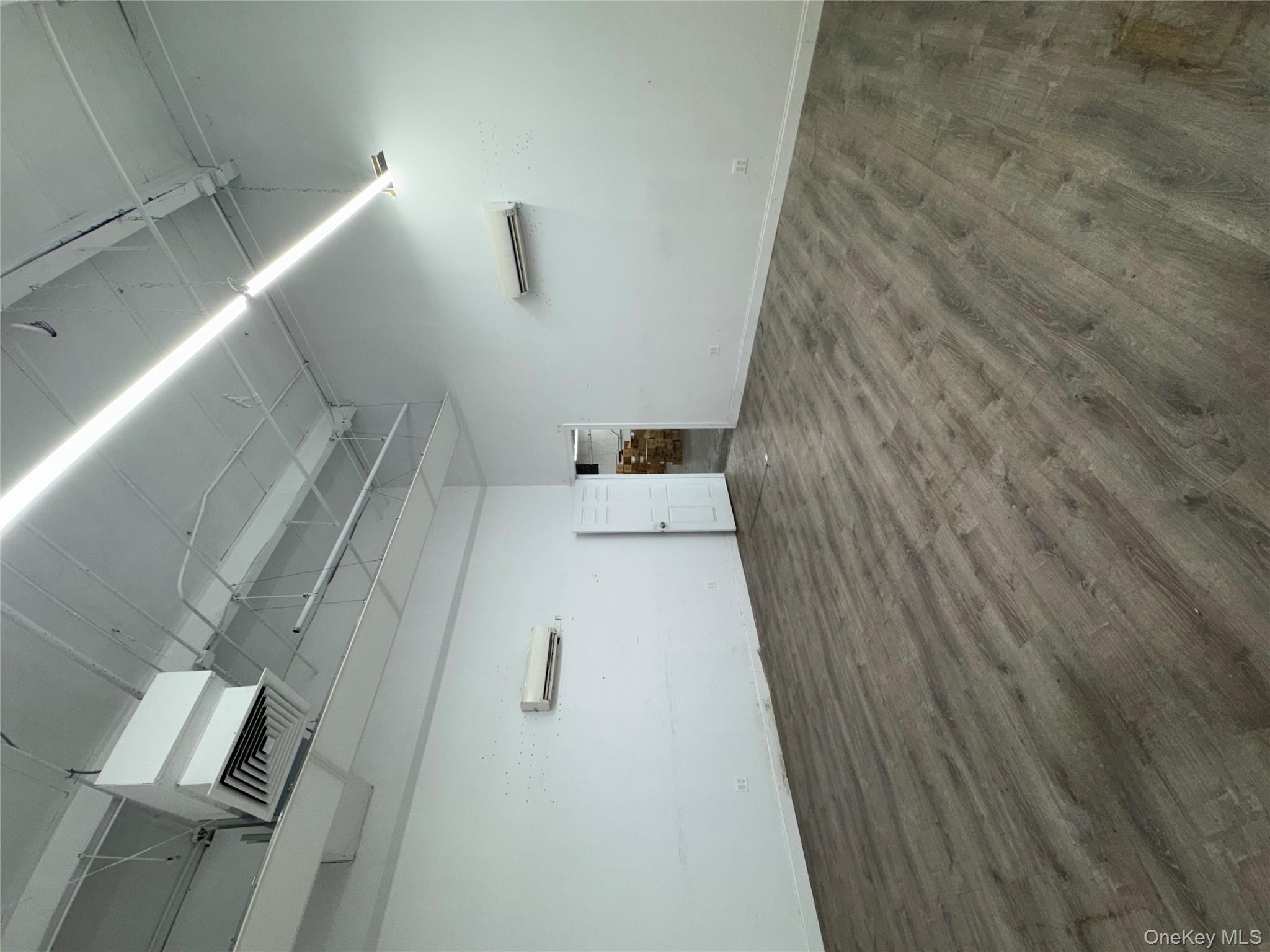 #7 photo, 5948 55th Street, 皇后區 麦斯佩斯 Maspeth , NY 11378