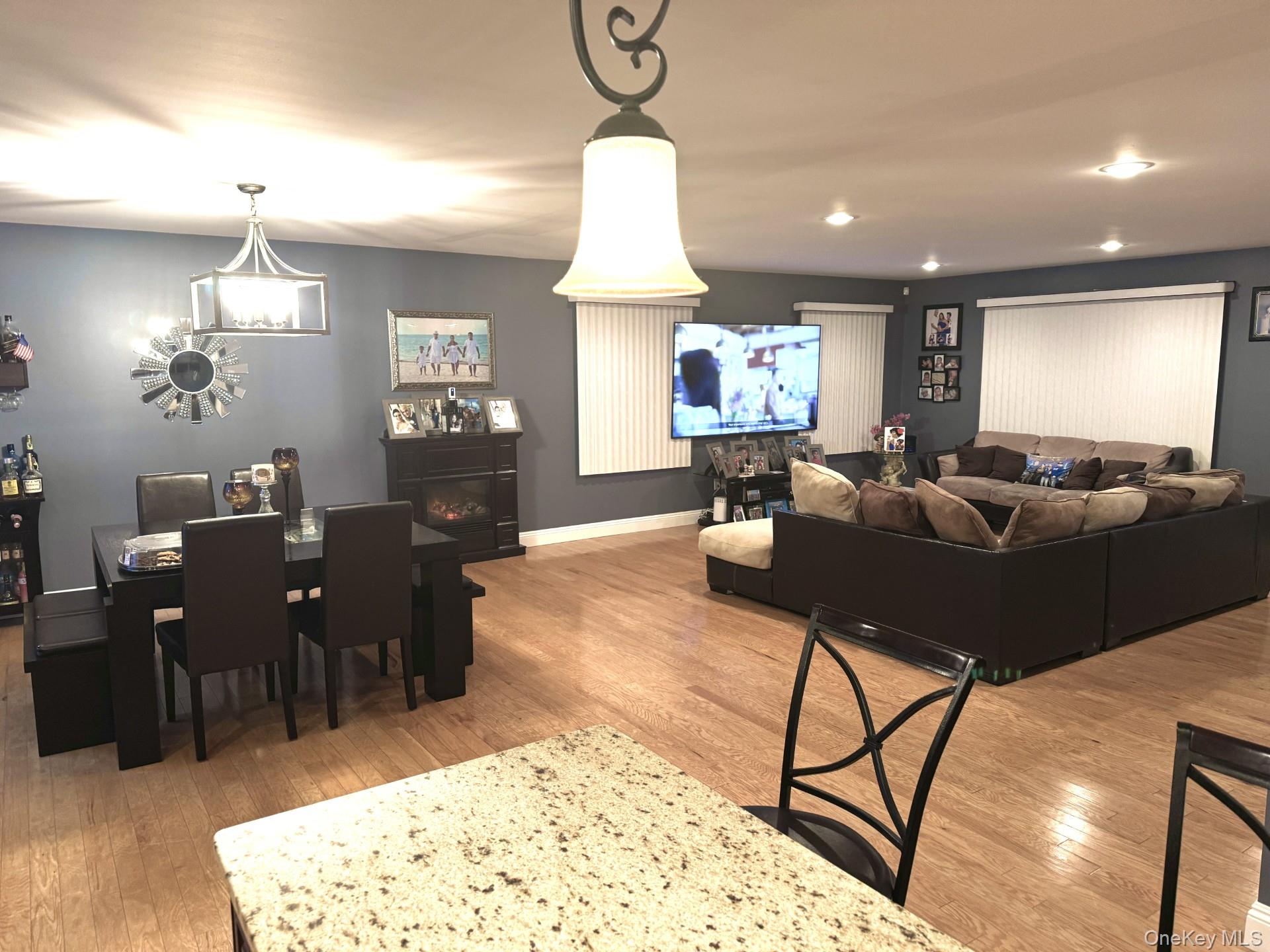 #10 photo, 285 Daniel Street, Lindenhurst , NY 11757