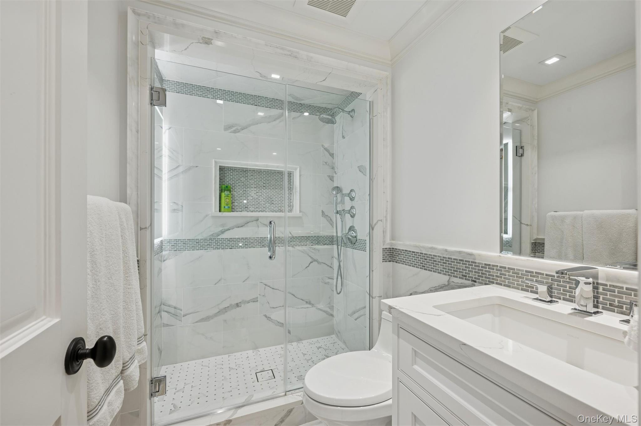 #16 photo, 30 Club Lane, Remsenburg , NY 11960