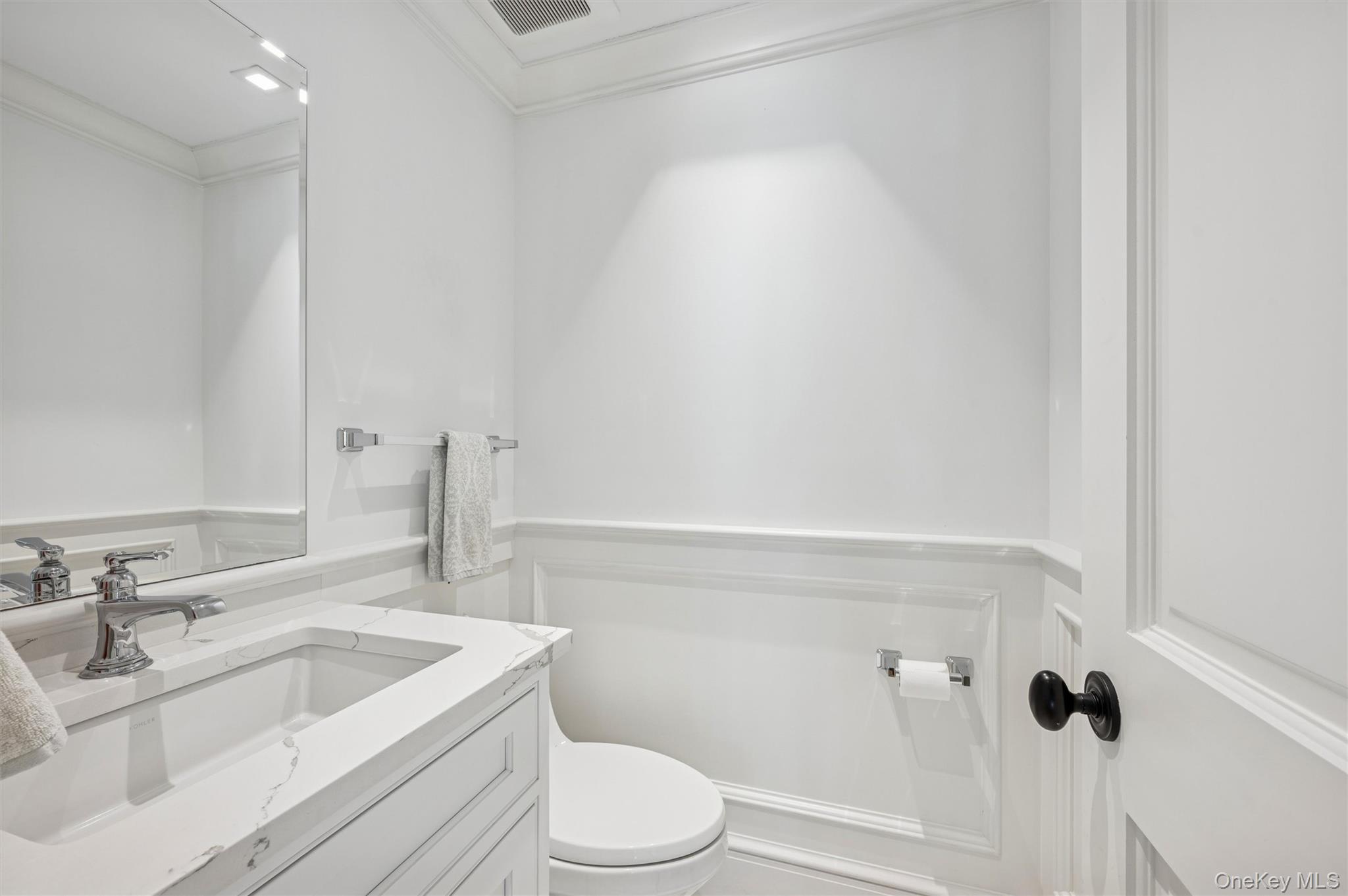 #6 photo, 30 Club Lane, Remsenburg , NY 11960