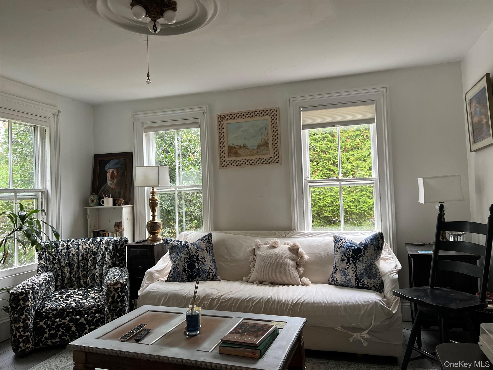 #4 photo, 11930 Main Road, מחוז סאפוק East Marion , NY 11939