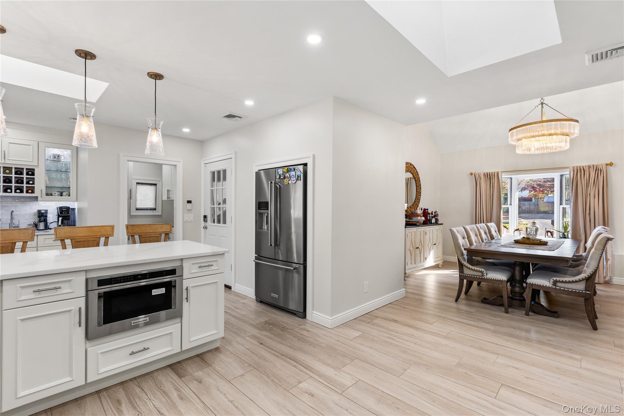 #18 photo, 18 Floral Avenue, Huntington , NY 11743