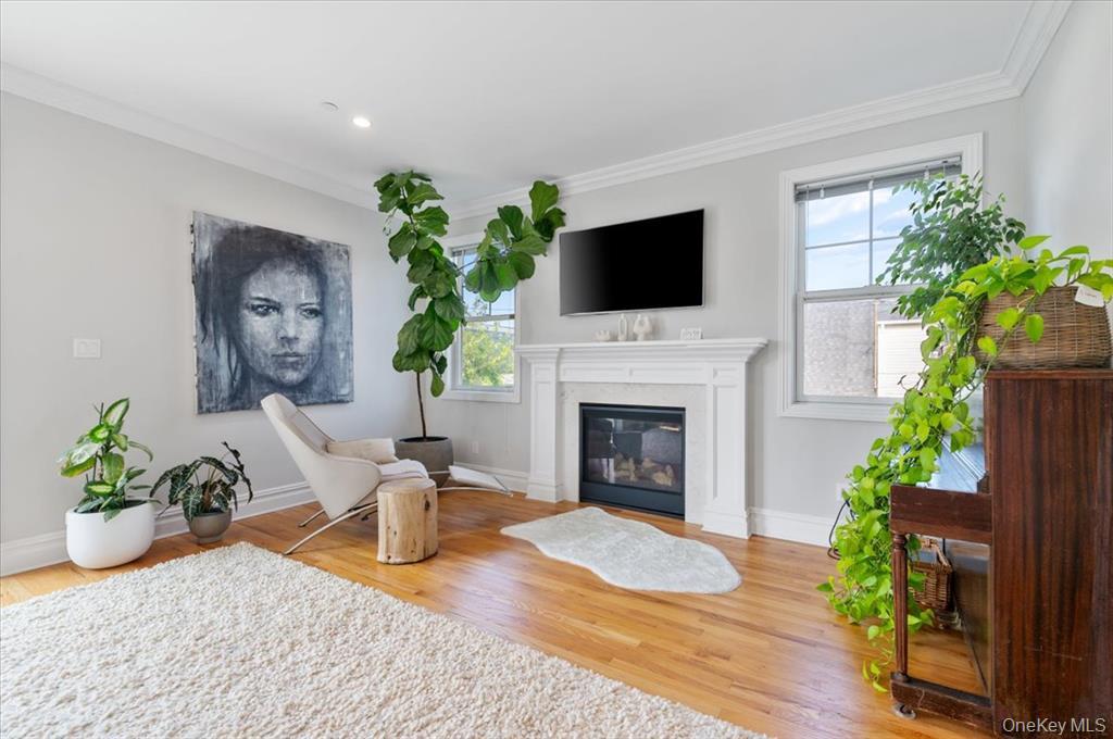 #16 photo, 545 E Fulton Street, Нассау ‖ Long Beach , NY 11561