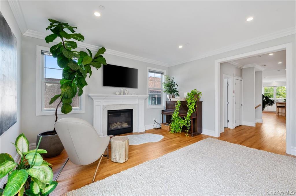 #17 photo, 545 E Fulton Street, Нассау ‖ Long Beach , NY 11561