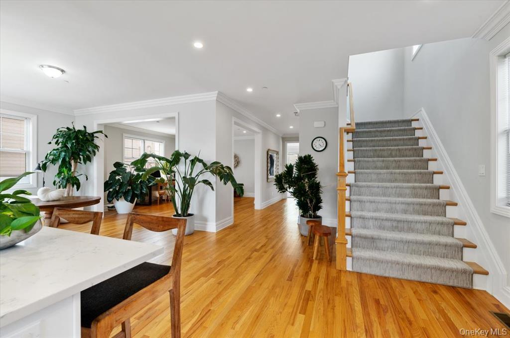 #7 photo, 545 E Fulton Street, Нассау ‖ Long Beach , NY 11561