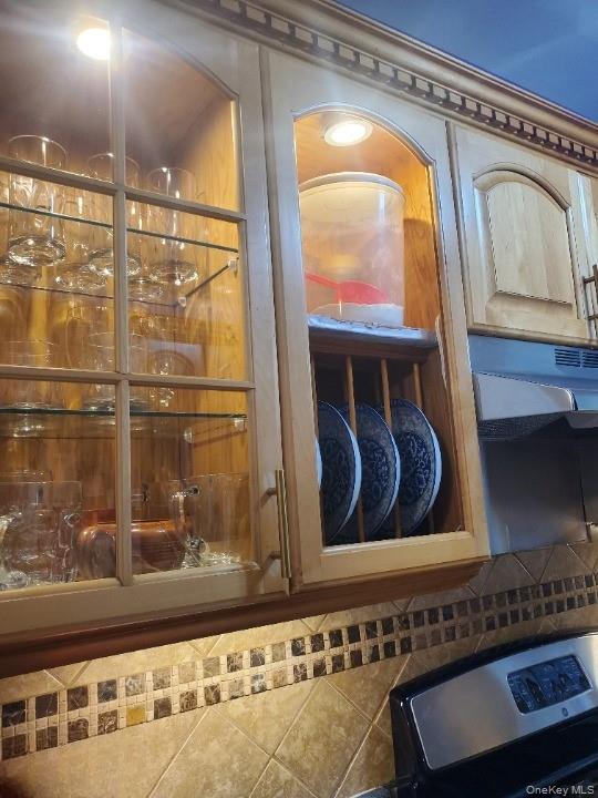 #11 photo, 33-44 Junction Boulevard, Jackson Heights , NY 11372