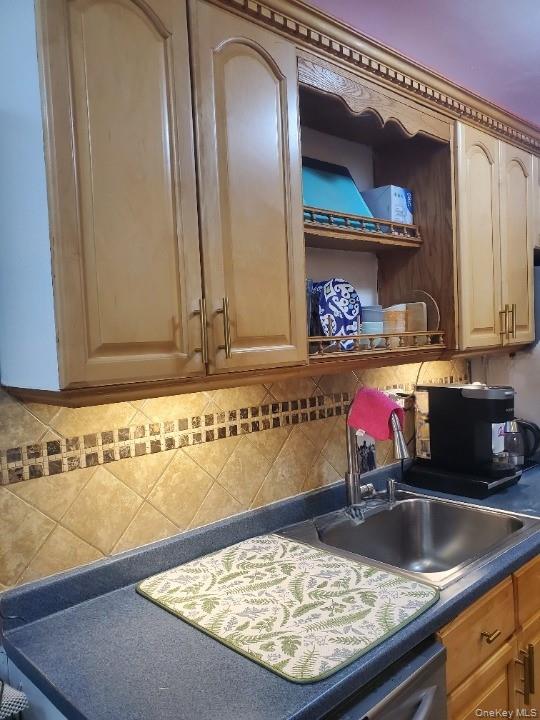 #8 photo, 33-44 Junction Boulevard, Jackson Heights , NY 11372