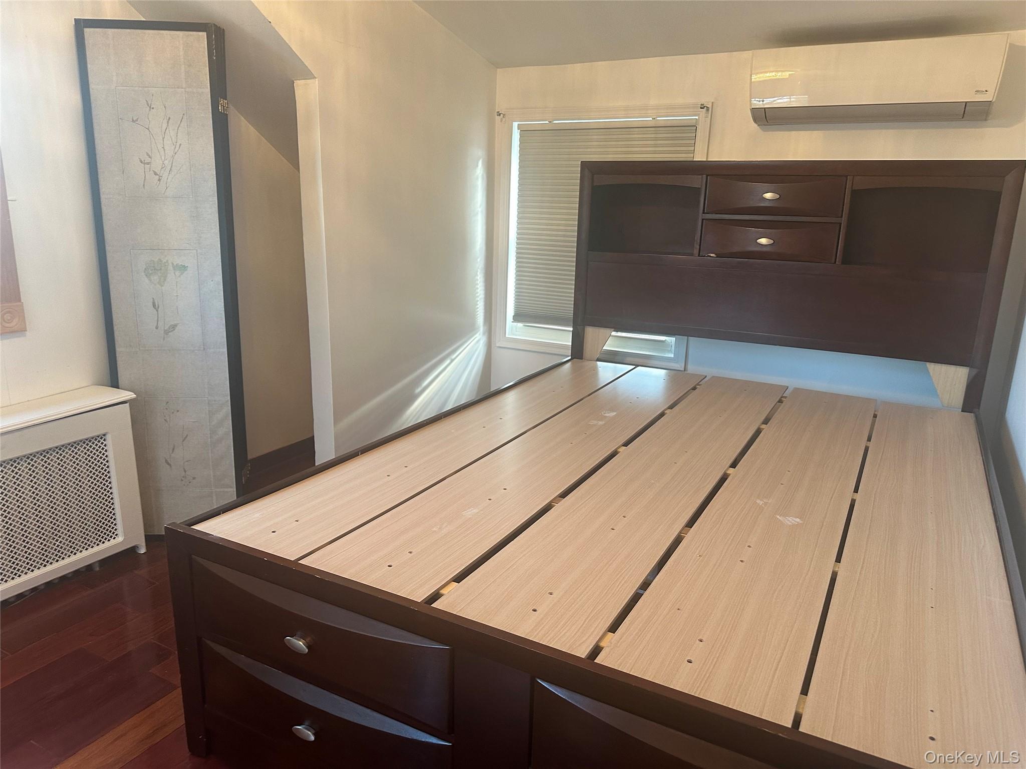 #8 photo, 524 Jerusalem Avenue, מחוז נסאו Hicksville , NY 11801