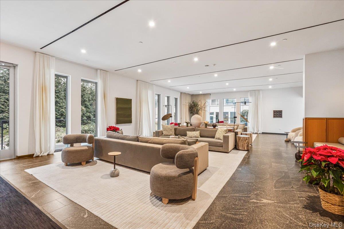 #16 photo, 133-36 37th Avenue, 플러싱 Flushing , NY 11354