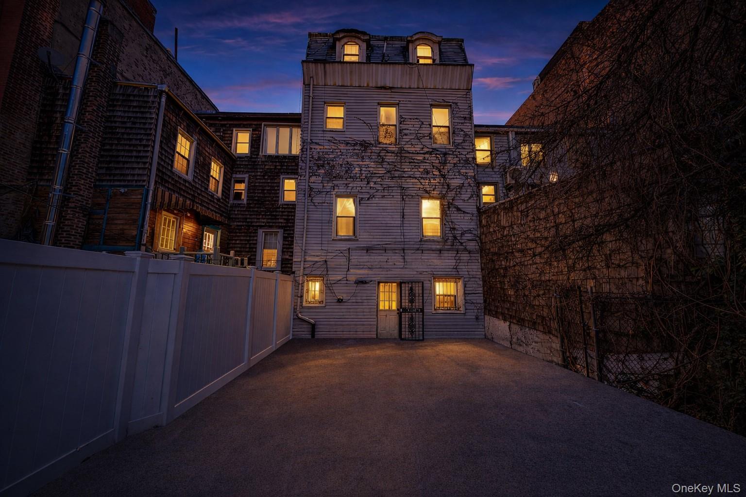 #2 photo, 488 Classon Avenue, ब्रुकलीन Brooklyn , NY 11238