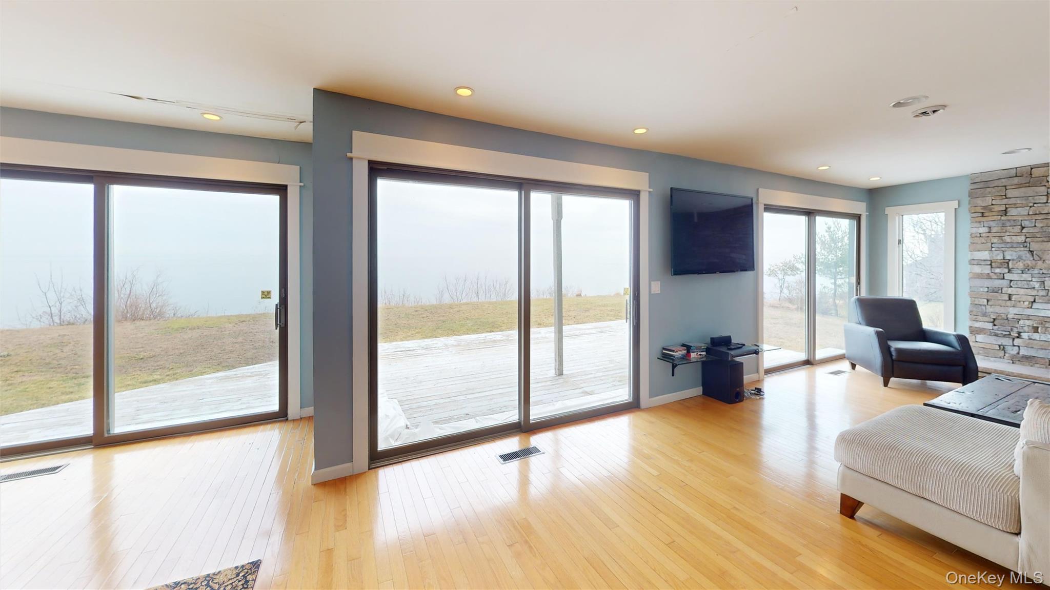 #10 photo, 69 Seacliff Avenue, Miller Place , NY 11764