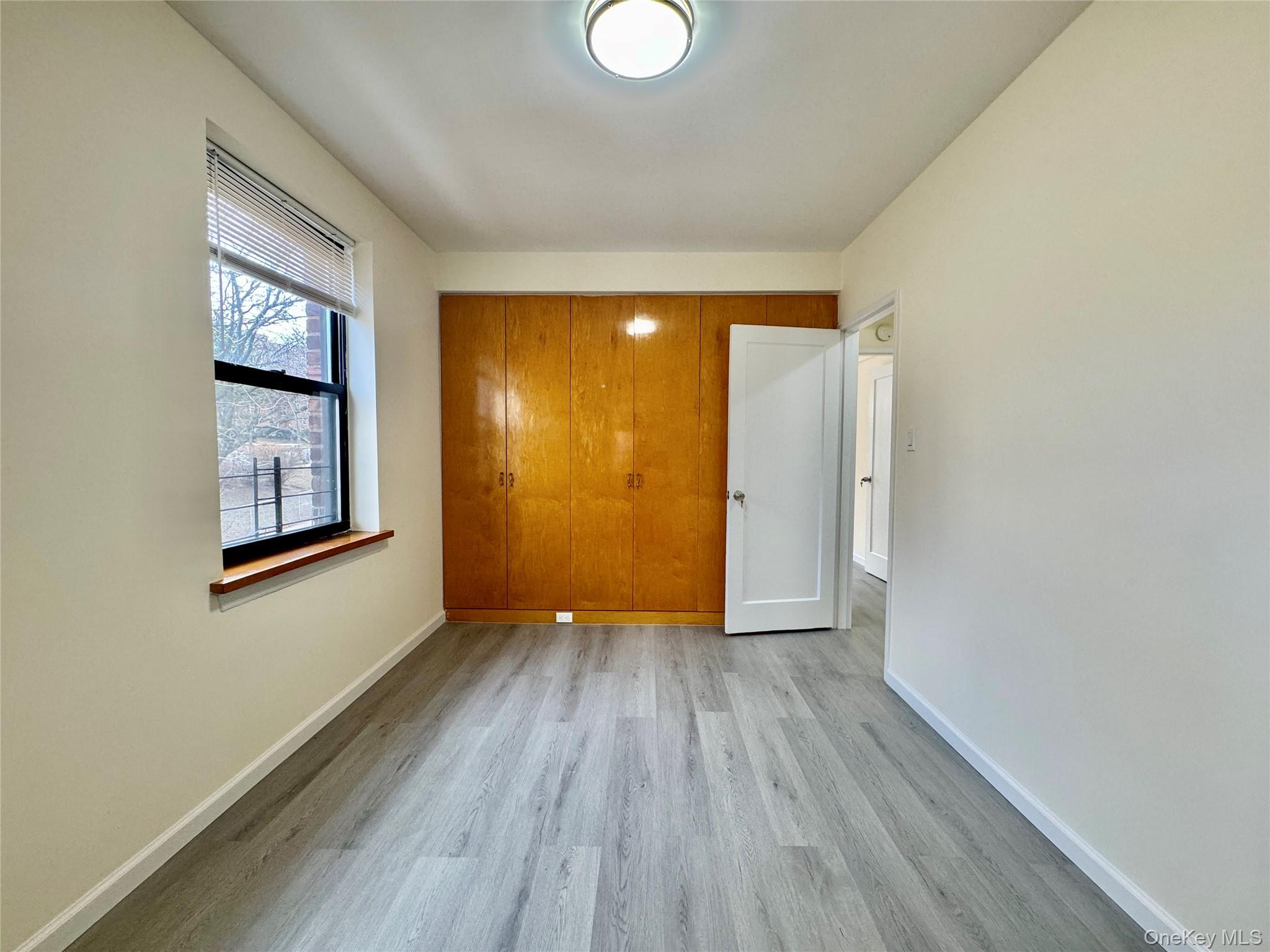 #12 photo, 26-25 141st St, Flushing , NY 11354