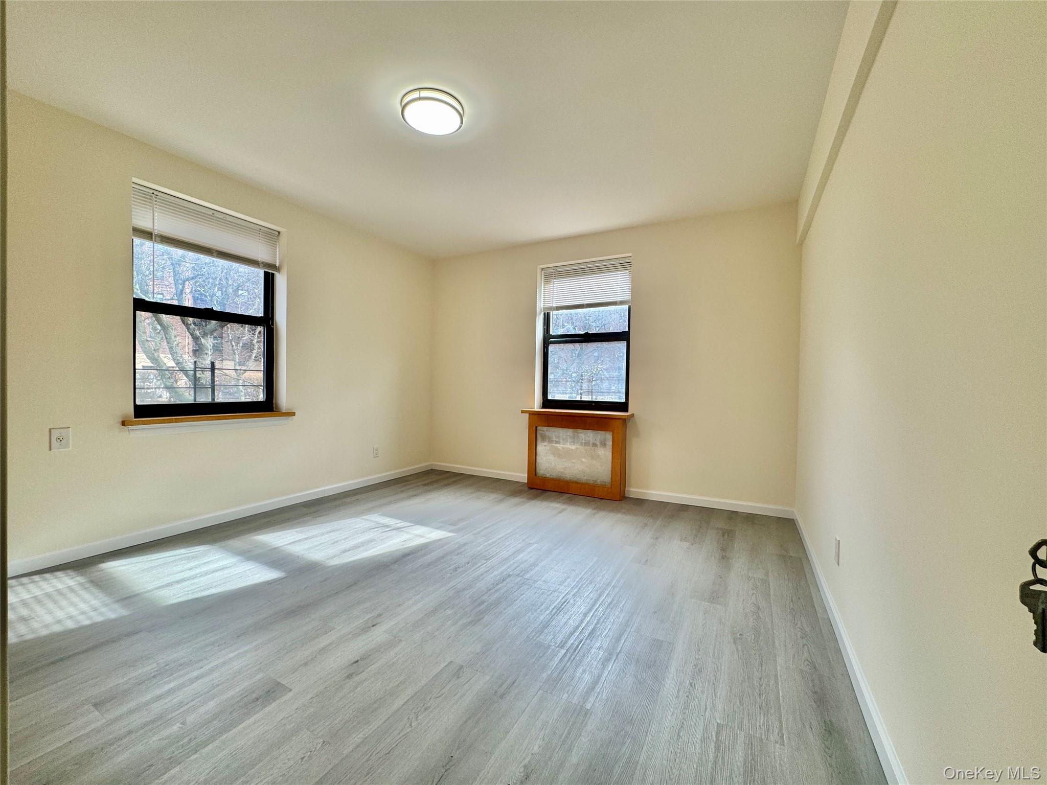 #14 photo, 26-25 141st St, Flushing , NY 11354