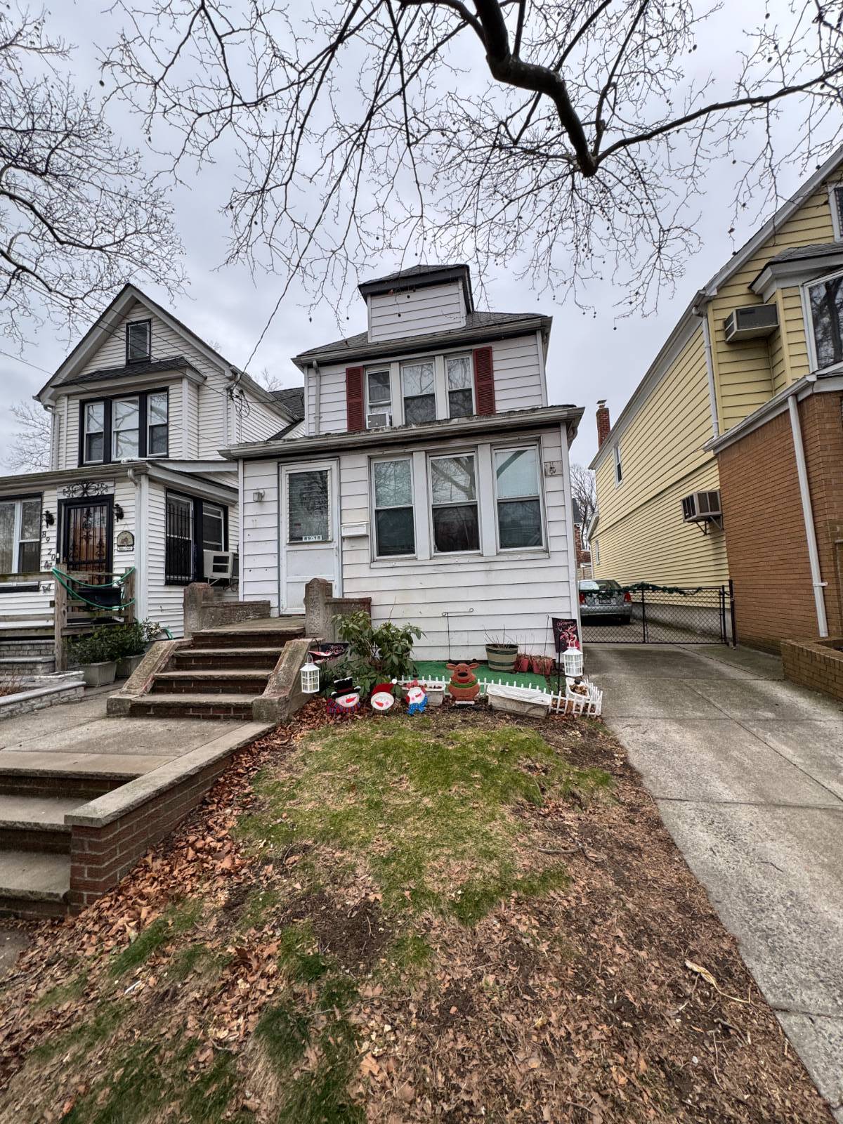 #2 photo, 89-18  69th Avenue, FOREST HILLS , NY 11375