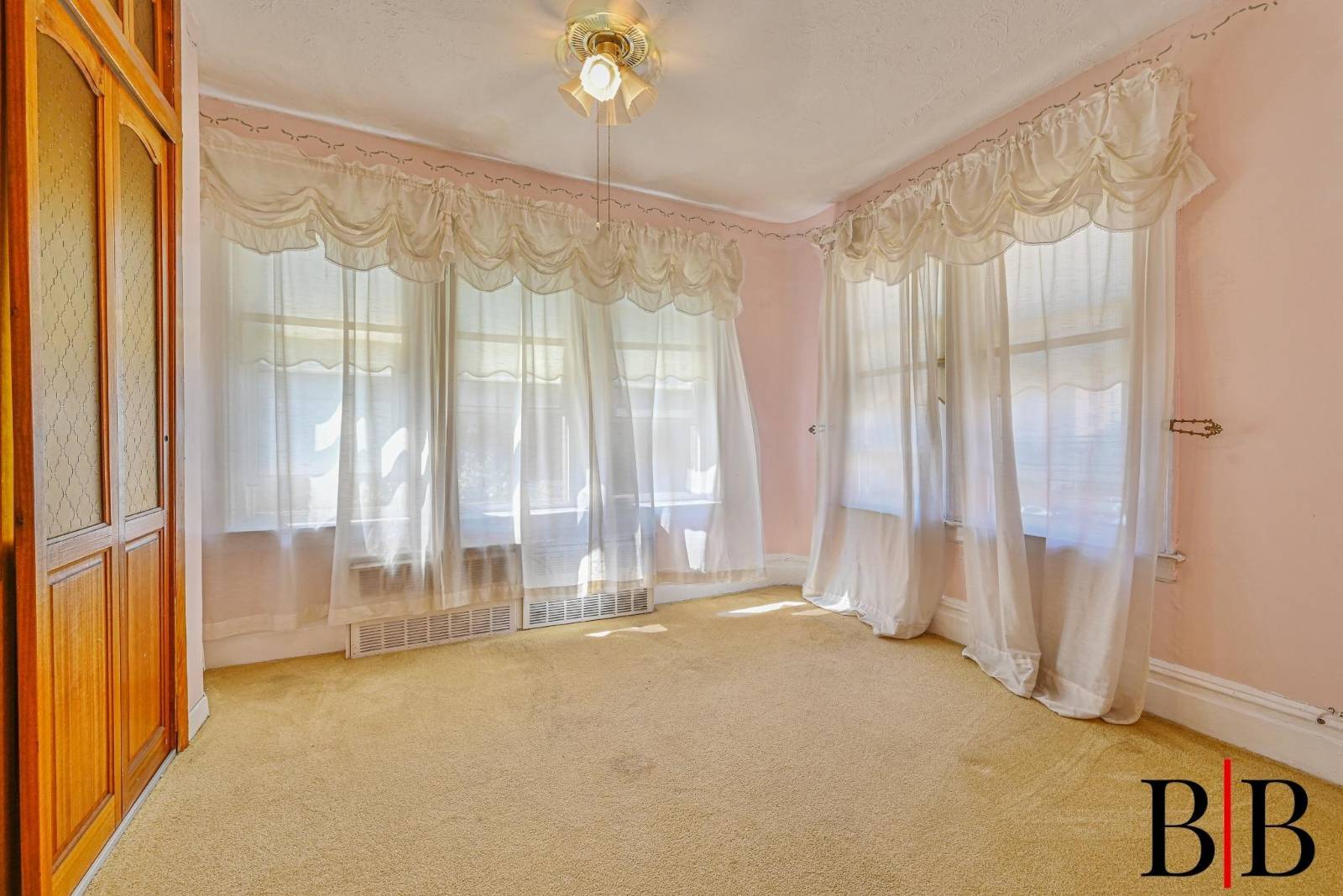 #21 photo, 2219 83 Street, הברונקס Bensonhurst , NY 11214