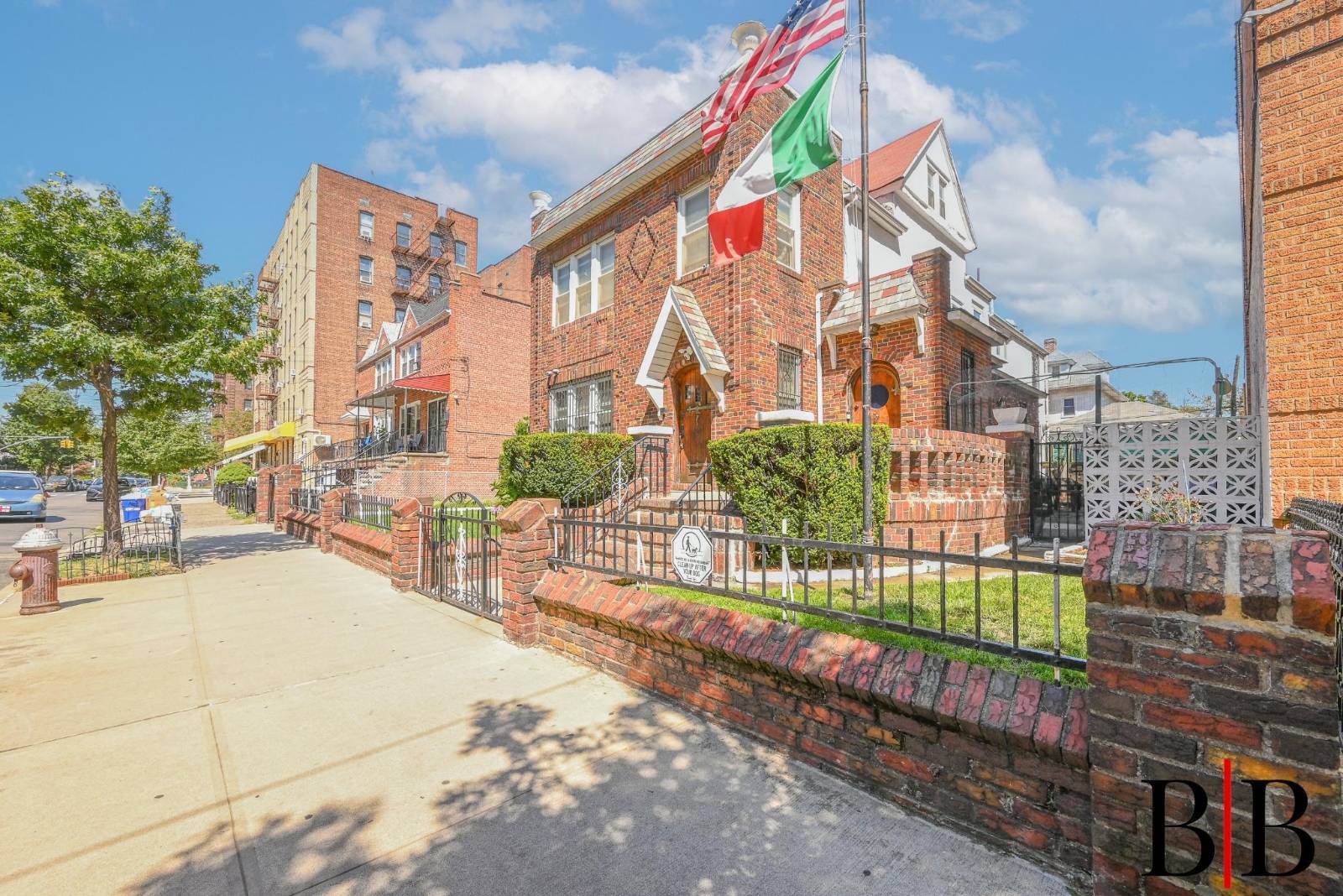 #3 photo, 2219 83 Street, הברונקס Bensonhurst , NY 11214