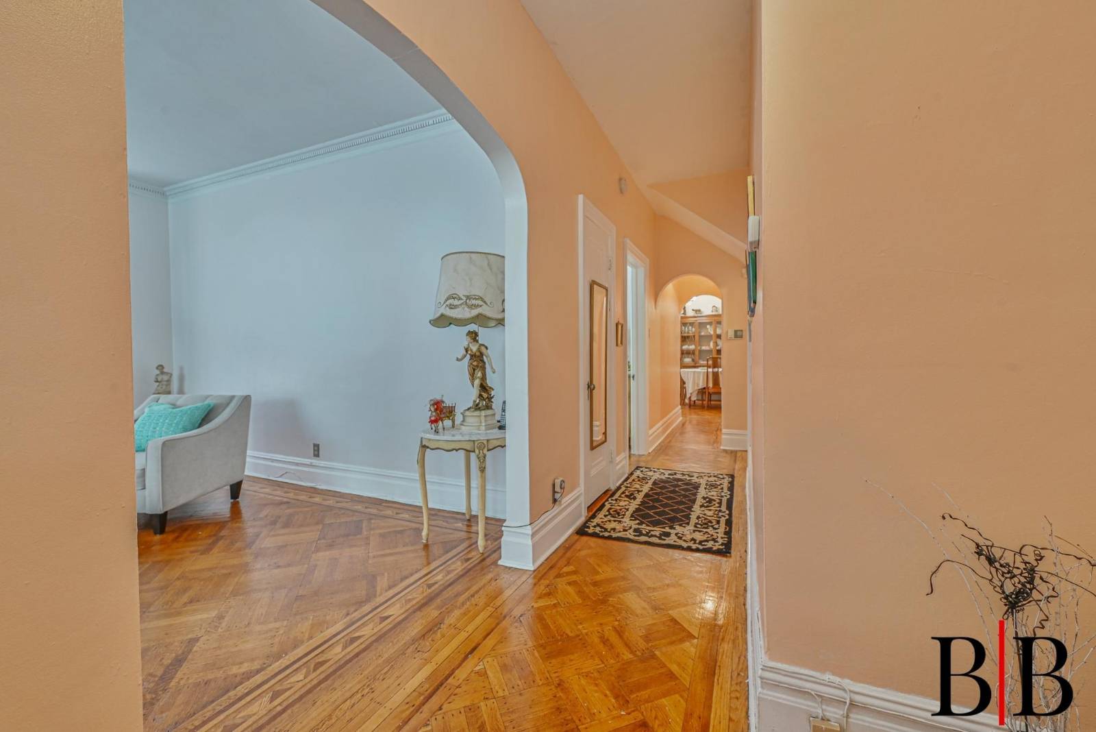 #9 photo, 2219 83 Street, הברונקס Bensonhurst , NY 11214