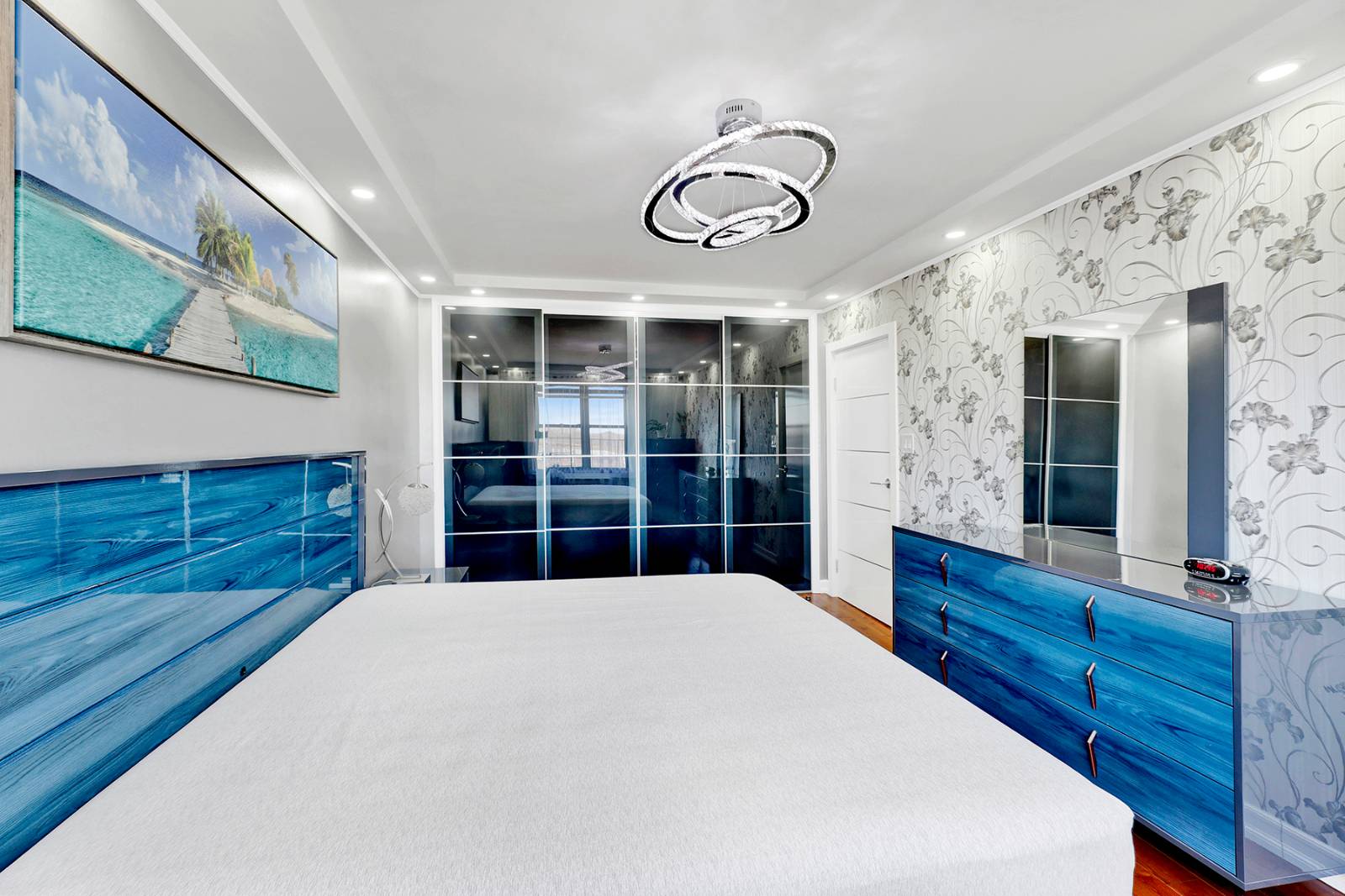 #20 photo, 2241 Plumb 1st St, #5M, Marine Park , NY 11229