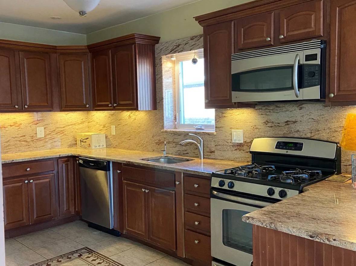 #2 photo, 2944 164th St, #2, Flushing , NY 11358