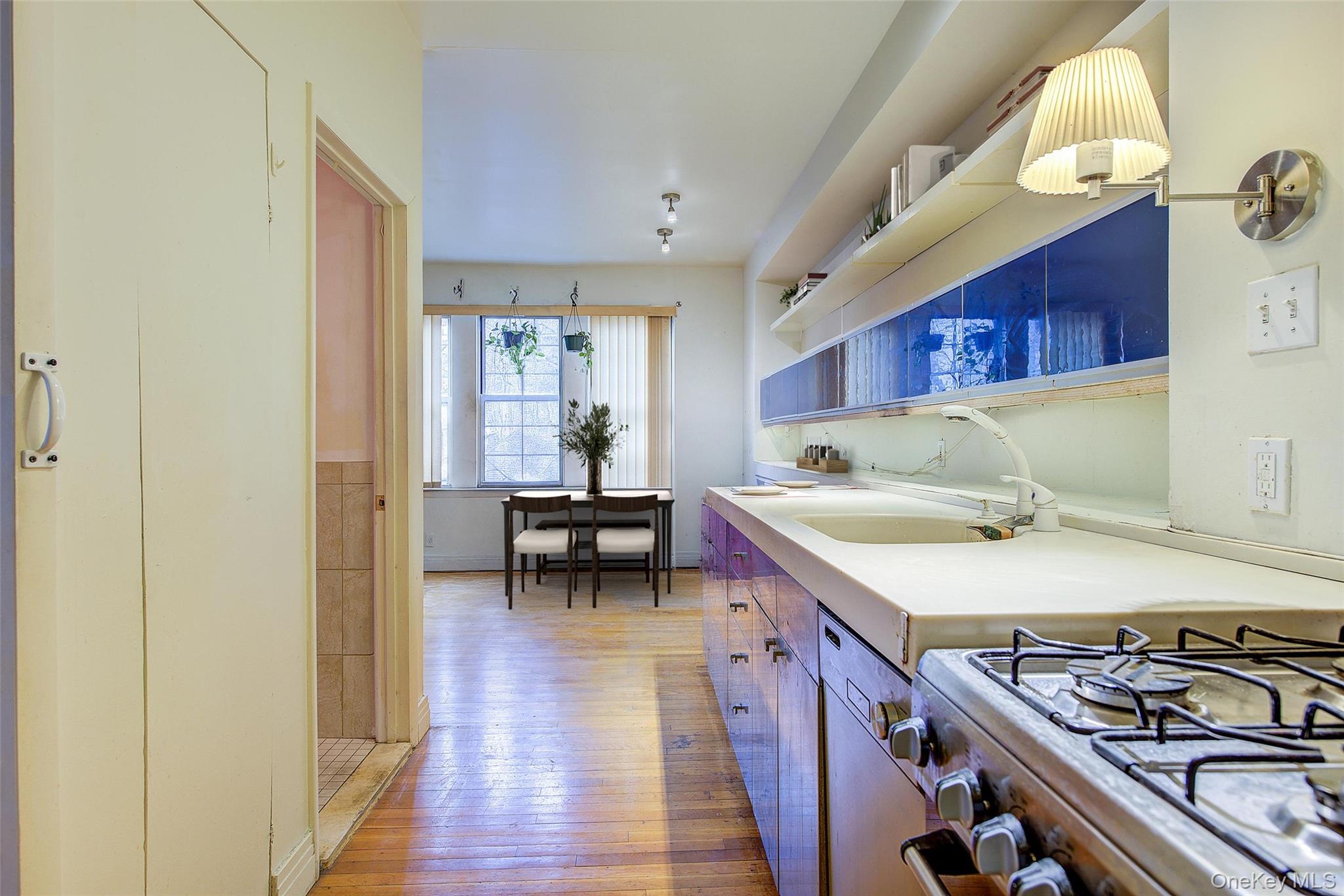 #16 photo, 6 Burns Street, Forest Hills , NY 11375