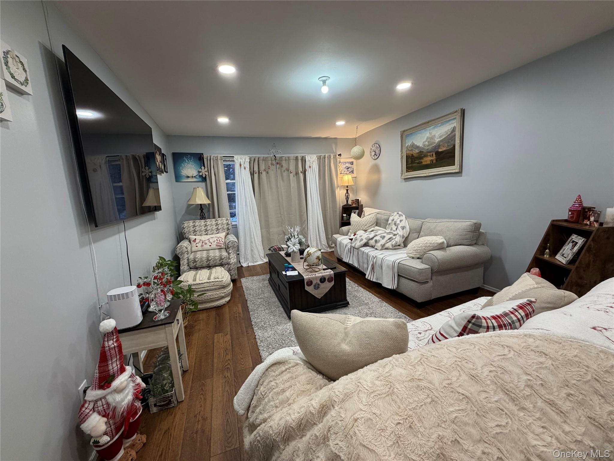 #11 photo, 43 Valerie Drive, 뉴욕주 Yonkers , NY 10703