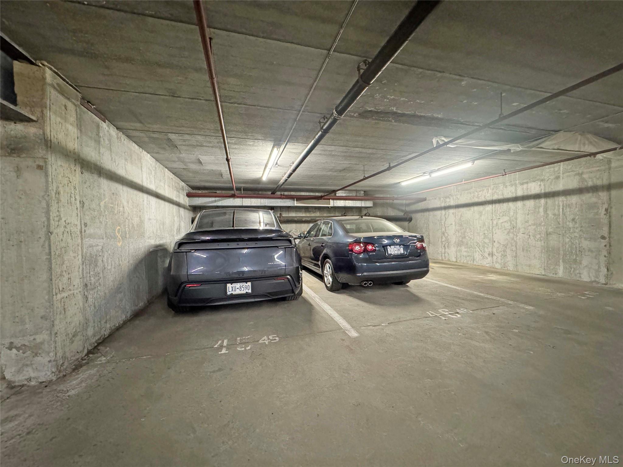 #14 photo, 777 N Macquesten Parkway, Mount Vernon , NY 10552