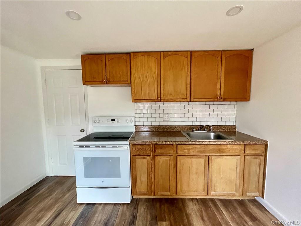 #10 photo, 5 FRANCES Drive, Hopewell Junction , NY 12533