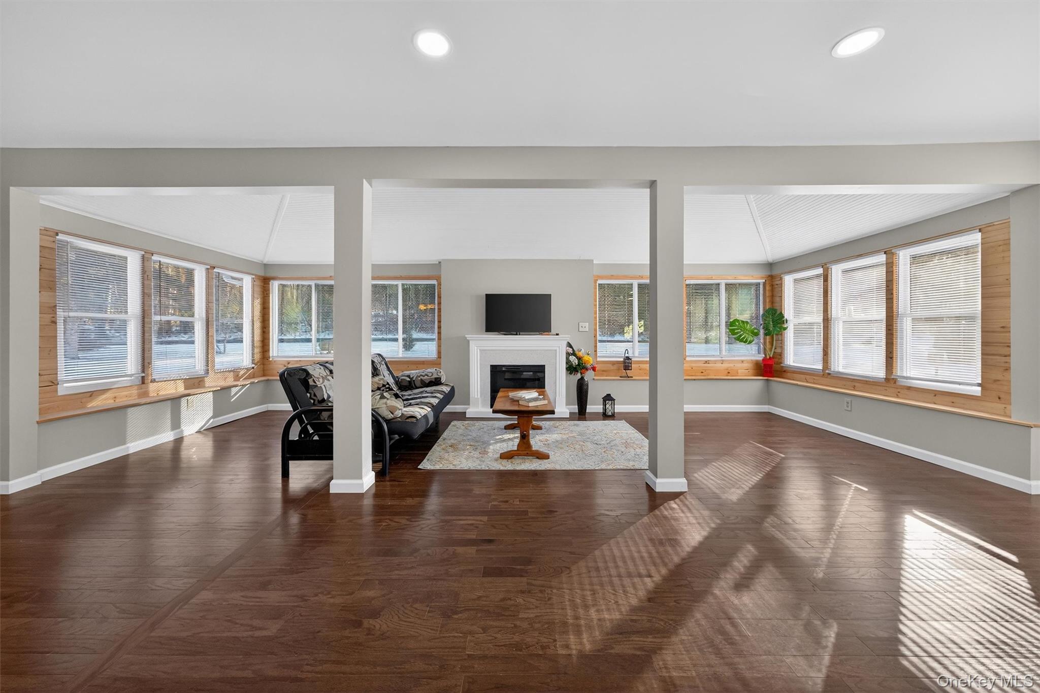 #2 photo, 674 Sackett Lake Road, Monticello , NY 12701