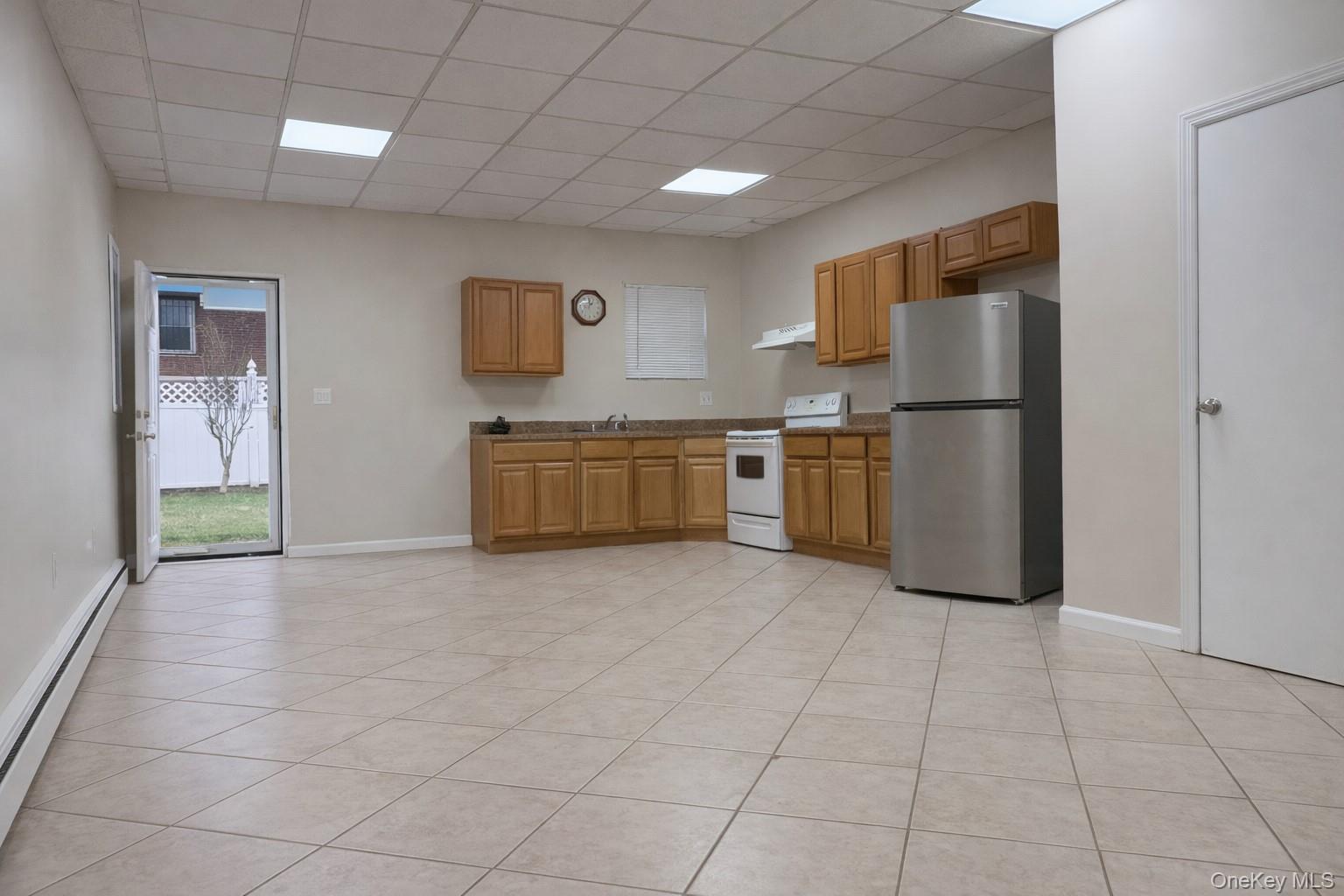 #10 photo, 536 Throgs Neck Expressway, Bronx , NY 10465