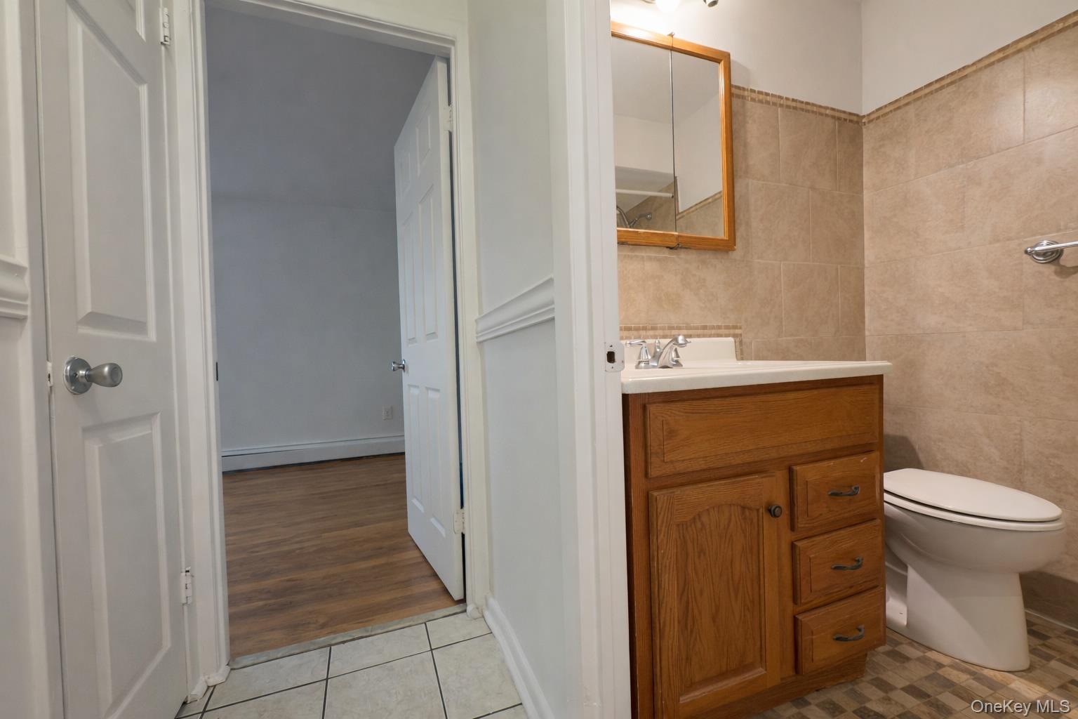 #8 photo, 536 Throgs Neck Expressway, Bronx , NY 10465