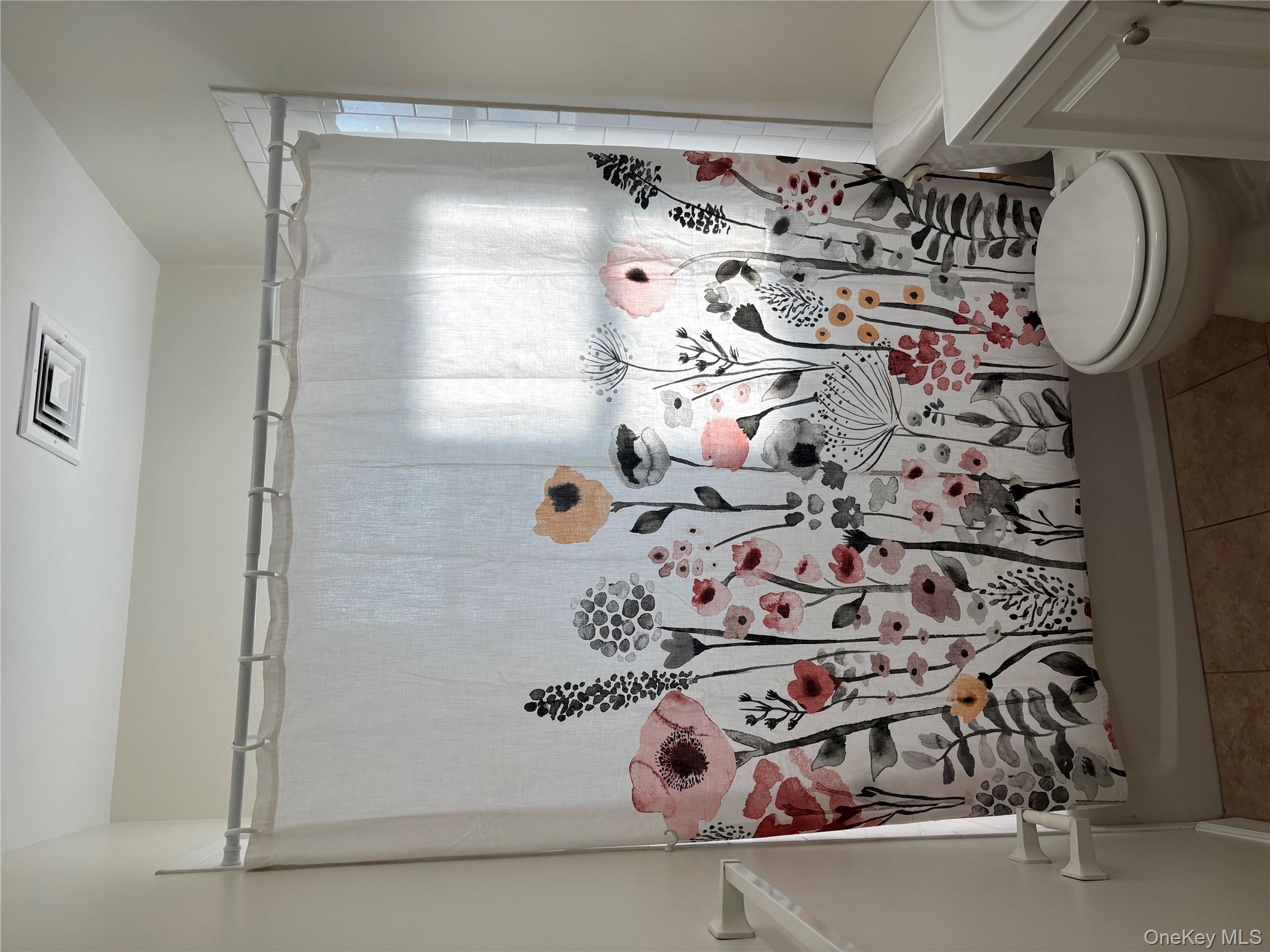 #9 photo, 1214 August Road, North Babylon , NY 11703