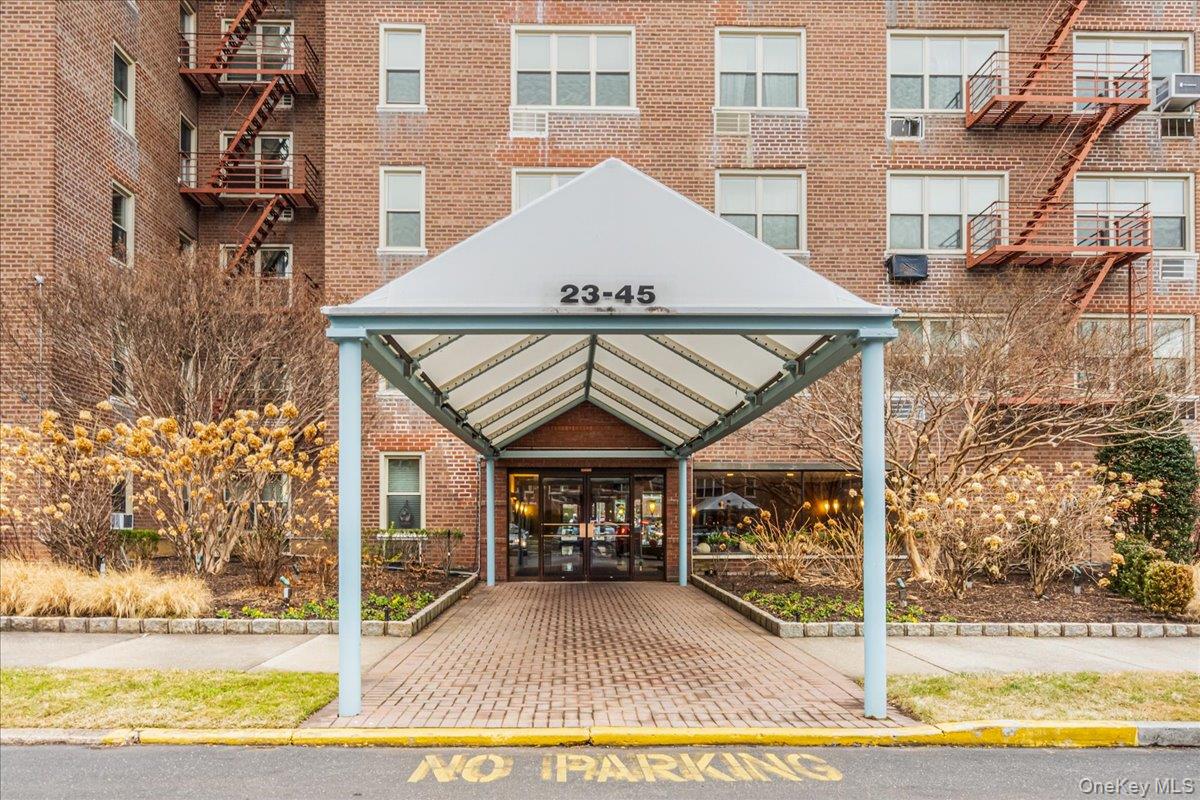 #12 photo, 23-45 Bell Boulevard, Bayside , NY 11360