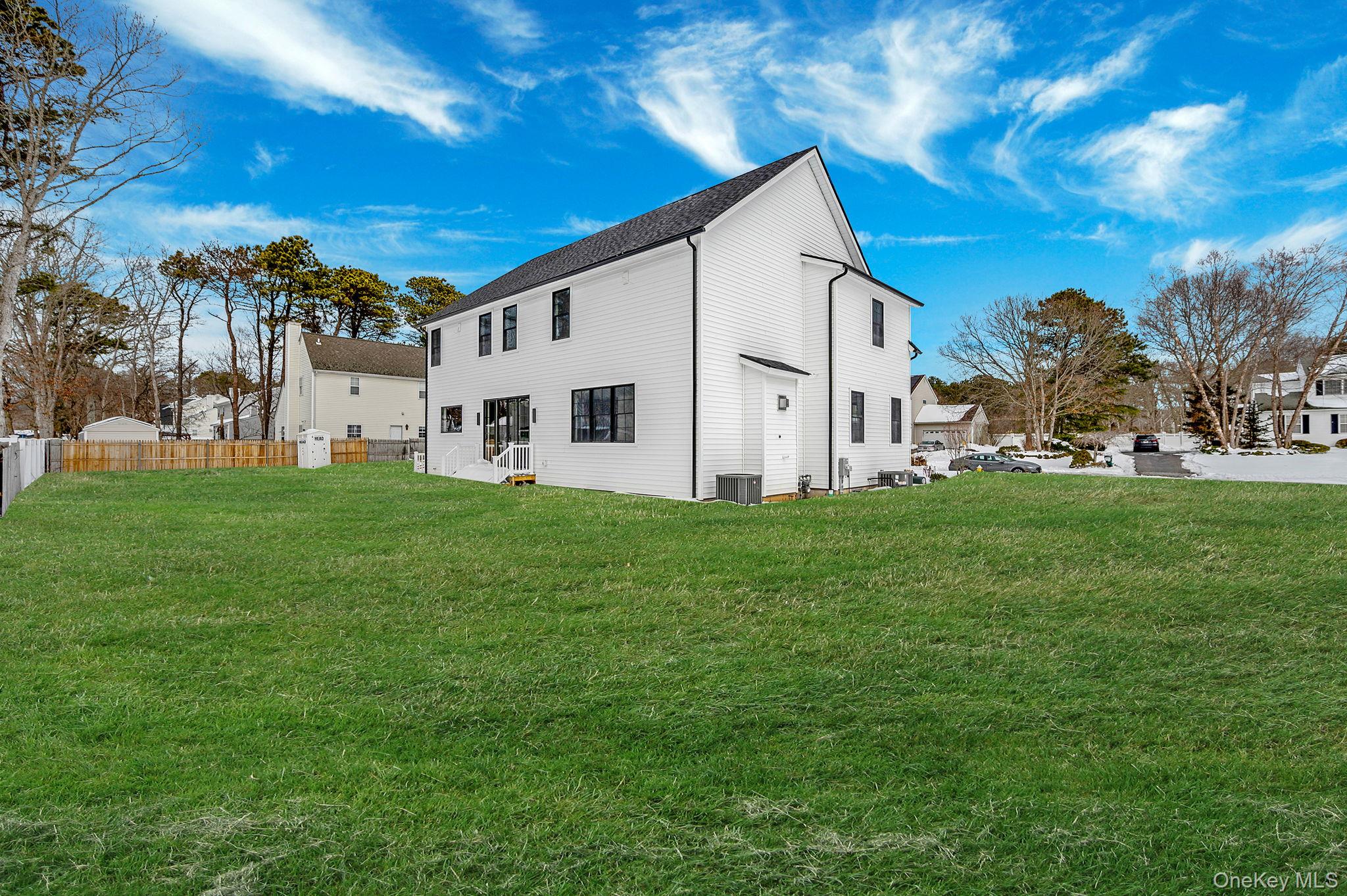 #7 photo, 458 Harrison Avenue, サフォーク郡 Miller Place , NY 11764