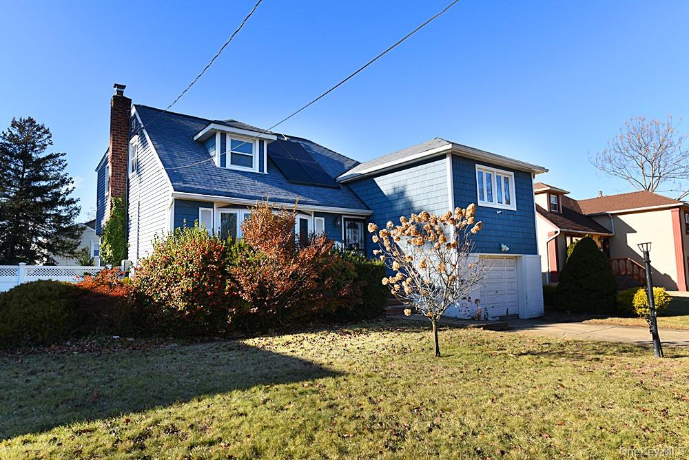 #1 photo, 81 Hausch Boulevard, Roosevelt , NY 11575