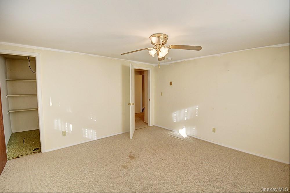 #18 photo, 81 Hausch Boulevard, Roosevelt , NY 11575