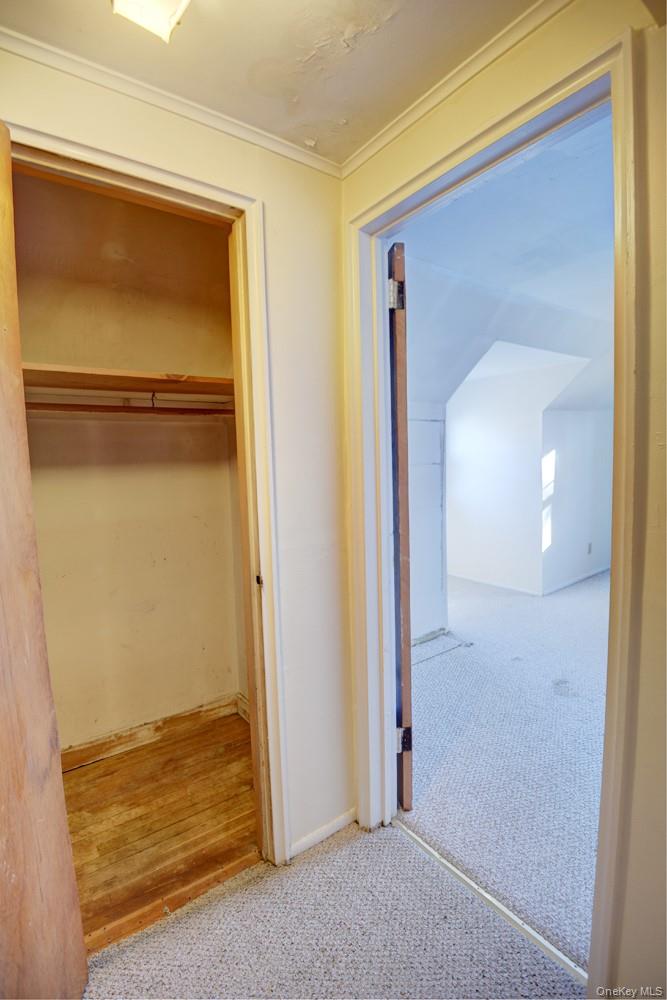 #20 photo, 81 Hausch Boulevard, Roosevelt , NY 11575