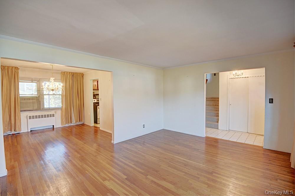 #3 photo, 81 Hausch Boulevard, Roosevelt , NY 11575