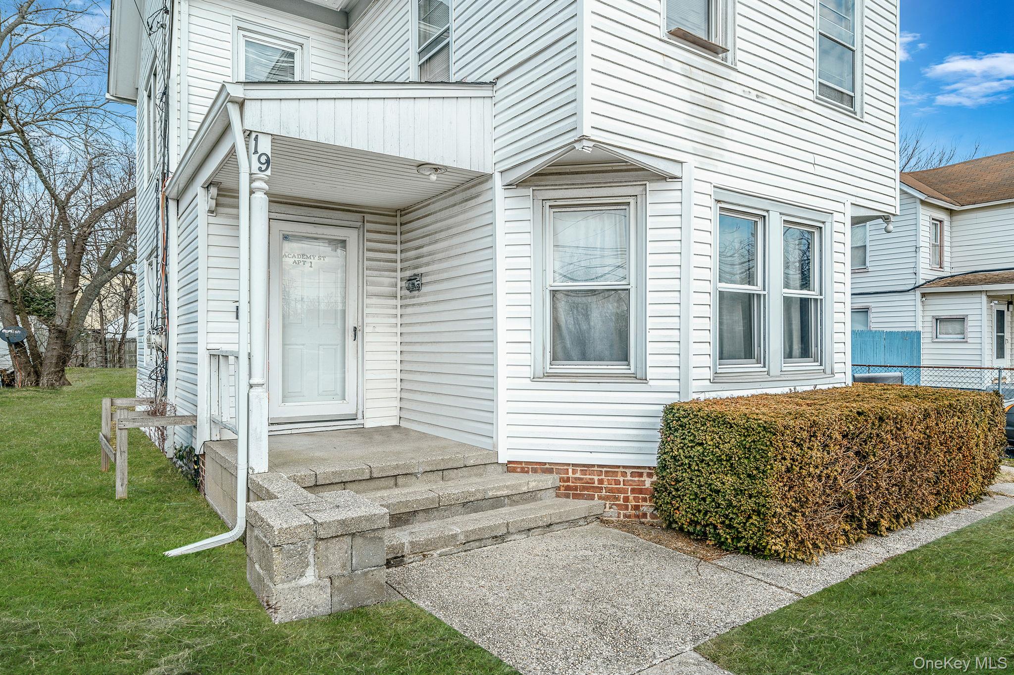 #4 photo, 19 Academy Street, 東長島 Patchogue , NY 11772