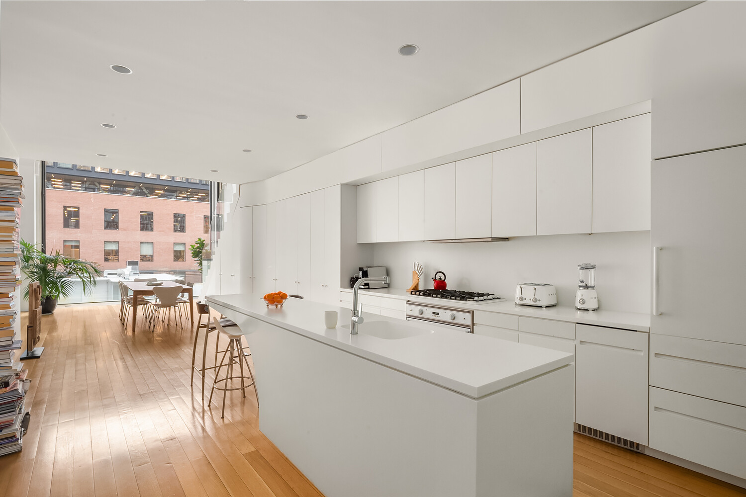 #9 photo, 524 W 19TH Street, Манхэттен ‖ Chelsea , NY 10011