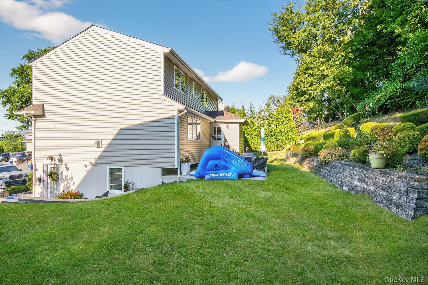 #18 photo, 10 Lee Gray Court, 長島 Glen Cove , NY 11542