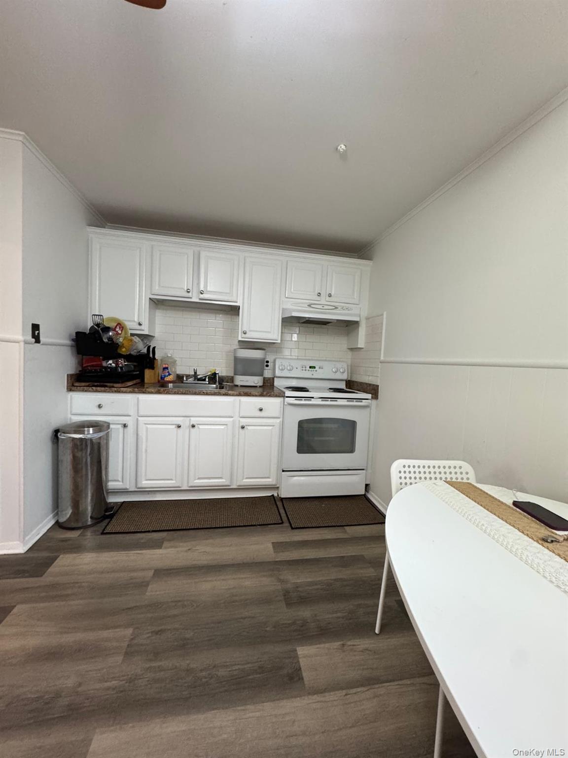 #10 photo, Mineola, מחוז נסאו Mineola , NY 11501